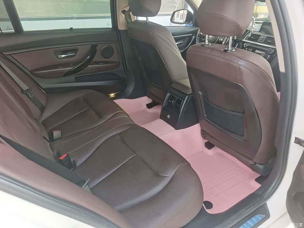 BMW 3 Series, 2019 11