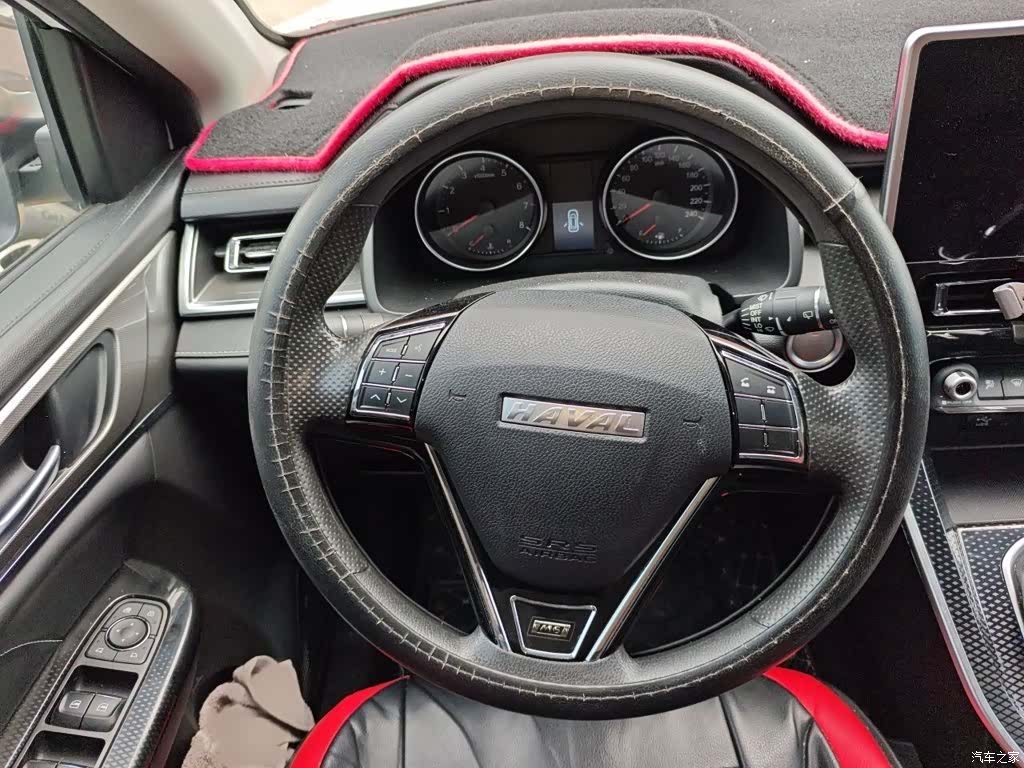 Haval M6, 2022 3