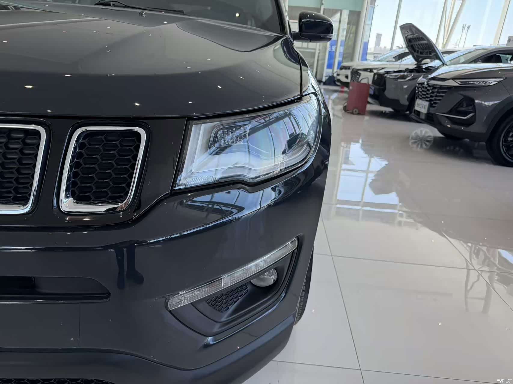 Jeep Compass, 2018 4