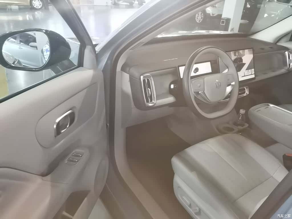 Leapmotor B10, 2025 16