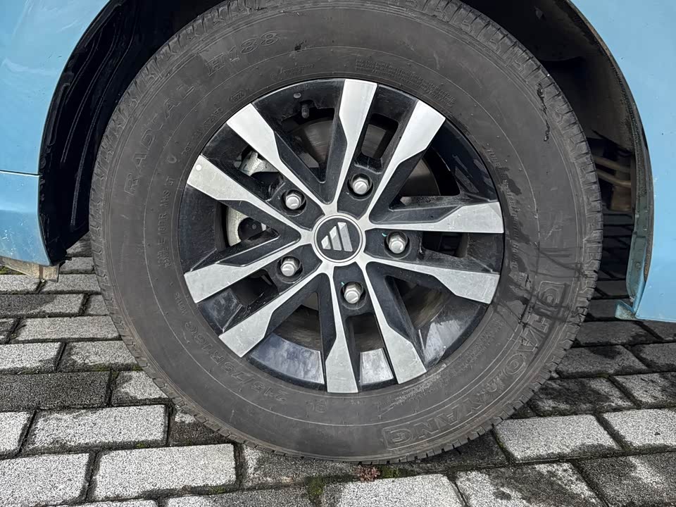 Foton Tuyano Big V