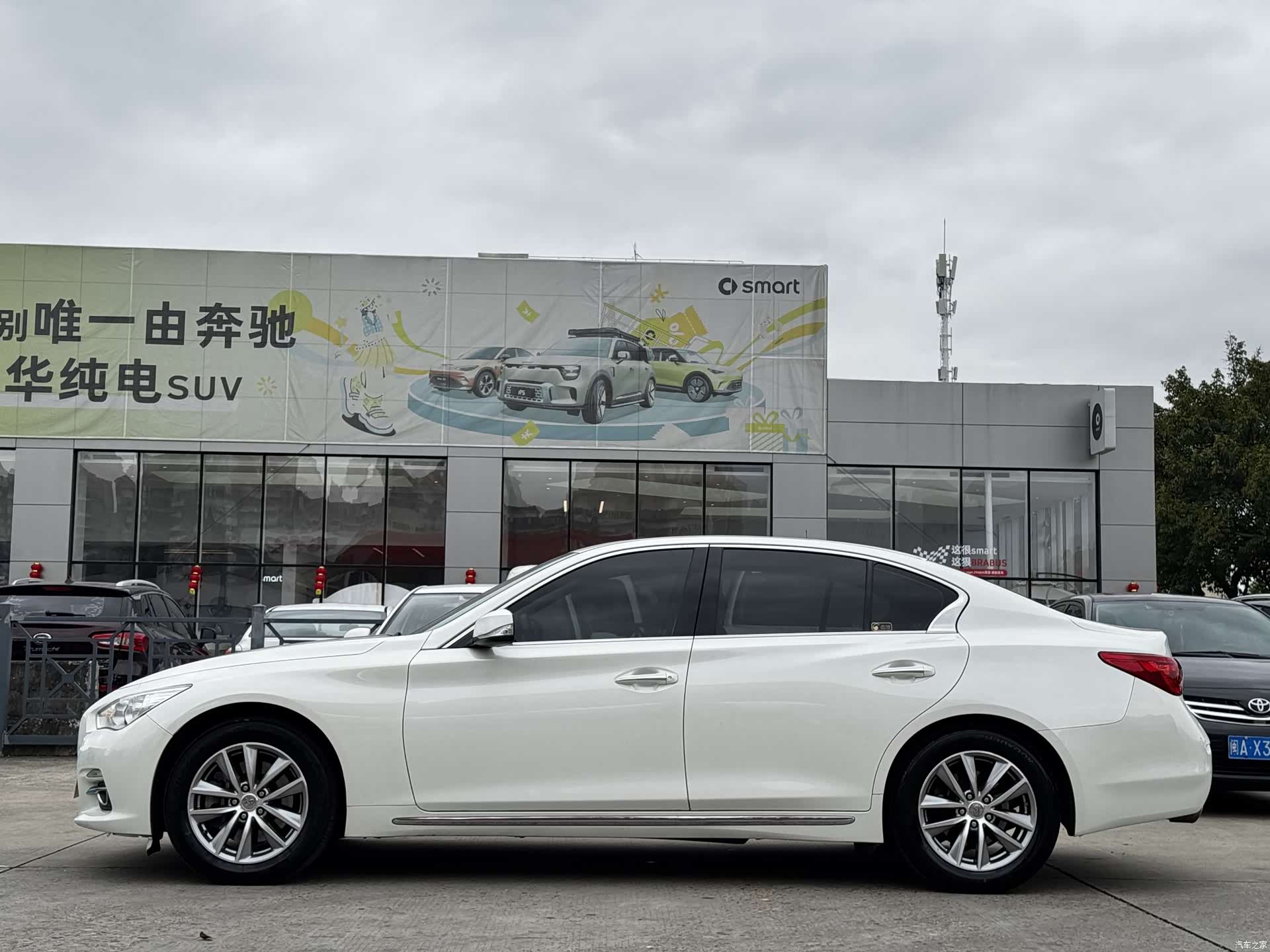 Infiniti Q50L, 2016 4