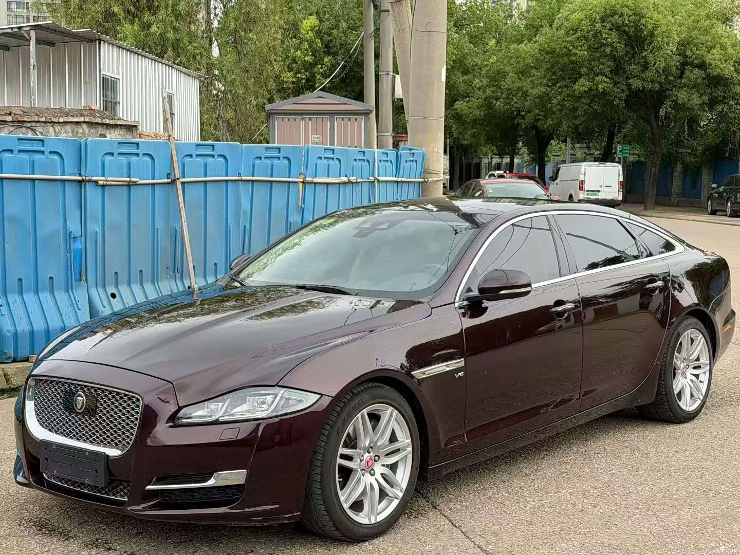 Jaguar XJ, 2018 1