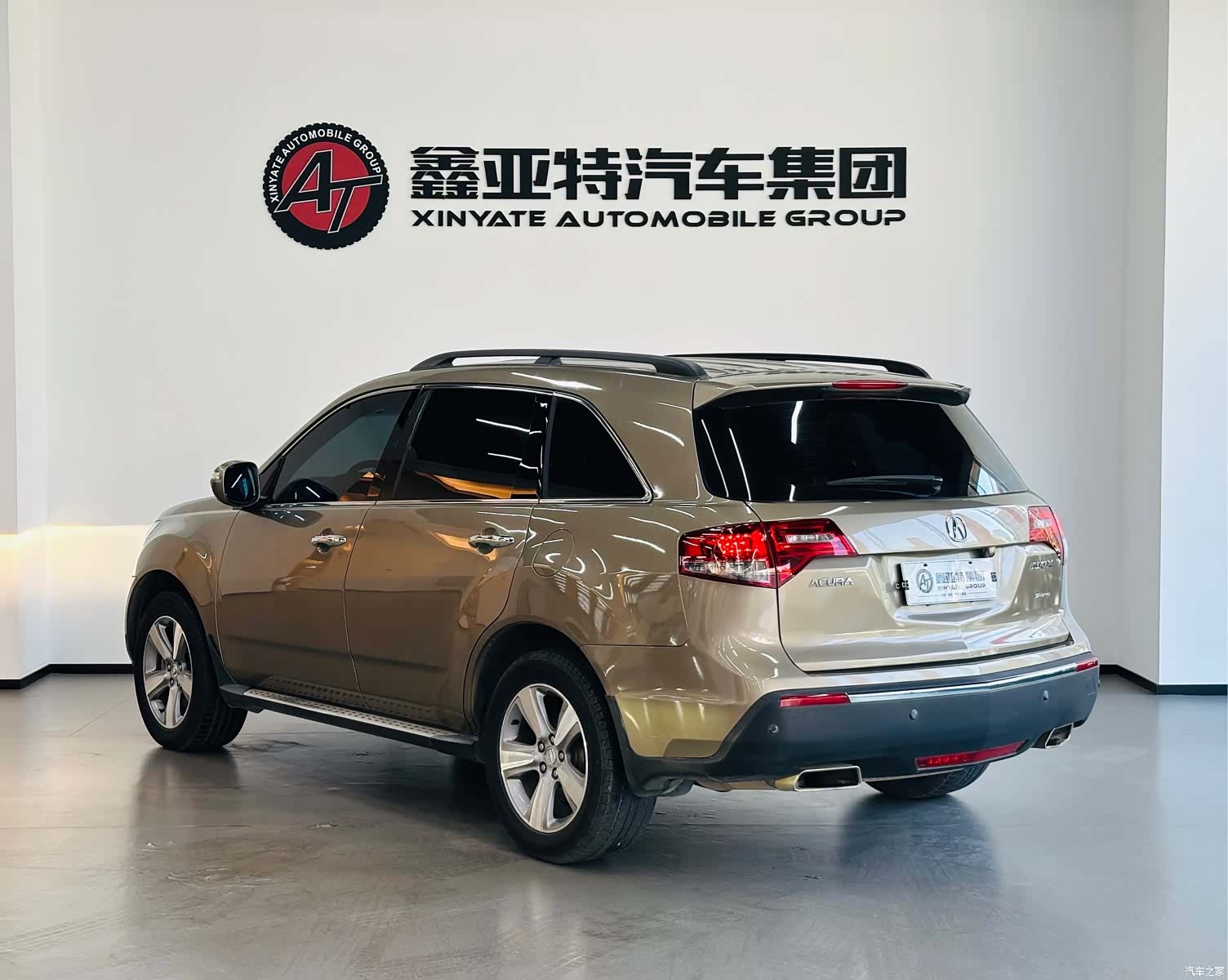 Acura MDX, 2011 4