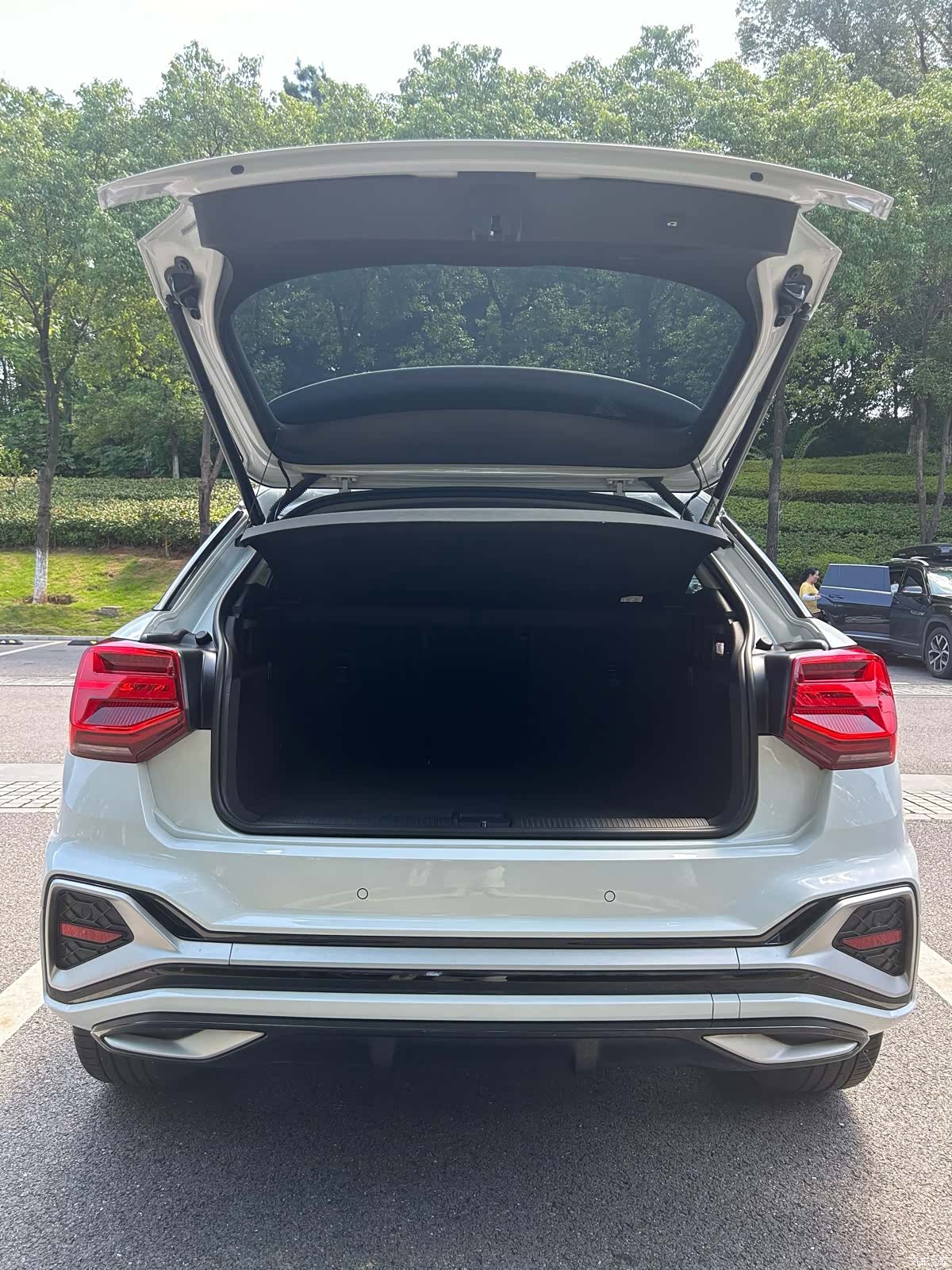 Audi Q2L, 2022 10