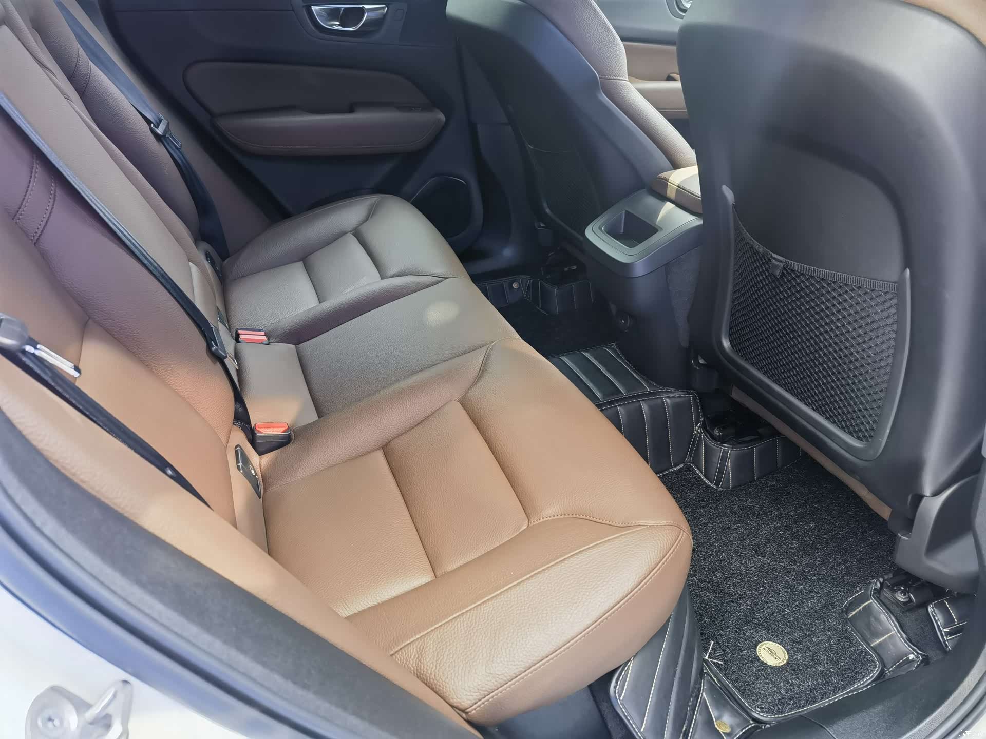 Volvo XC60, 2022 10