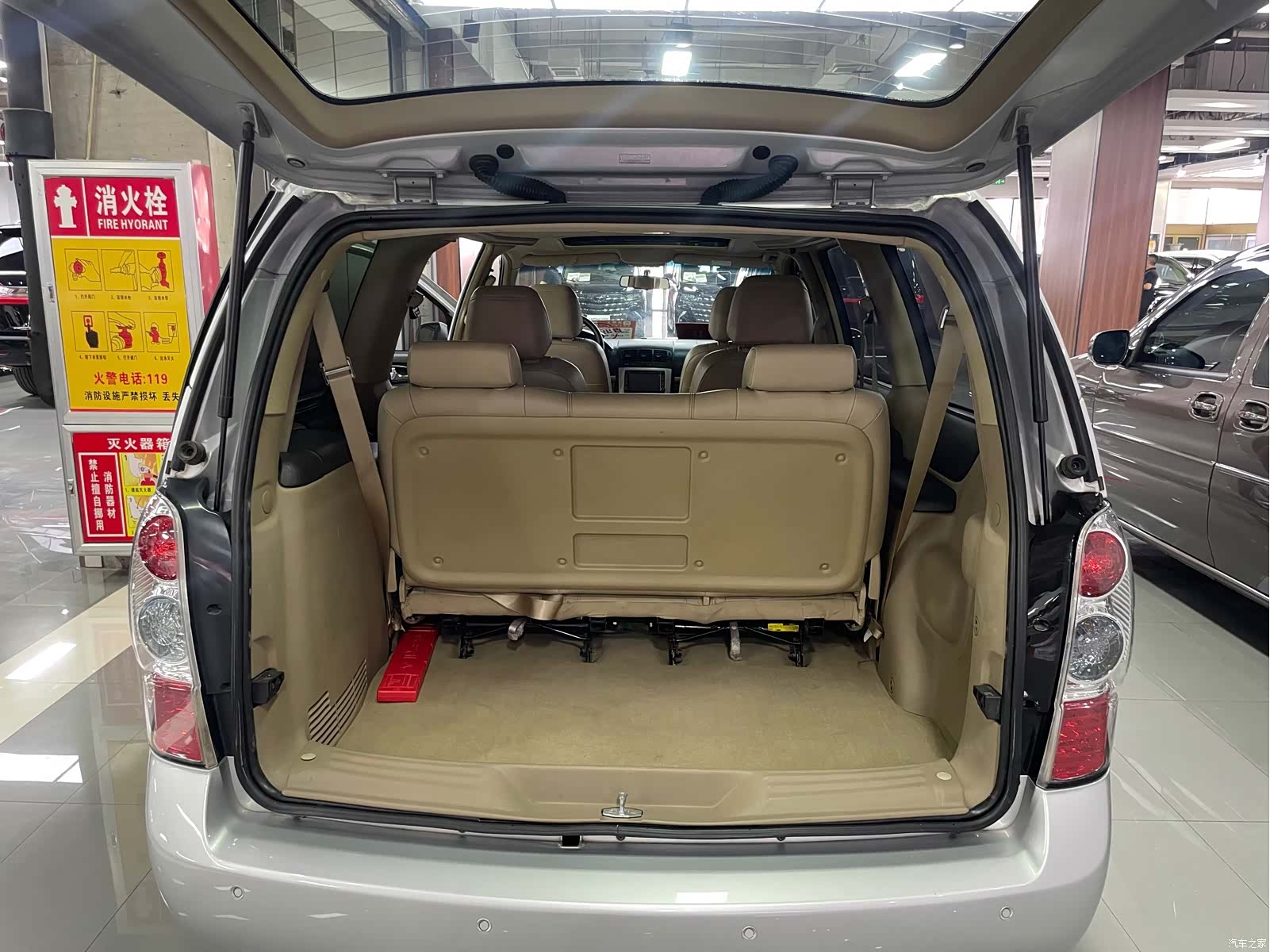 Buick GL8, 2014 все фото