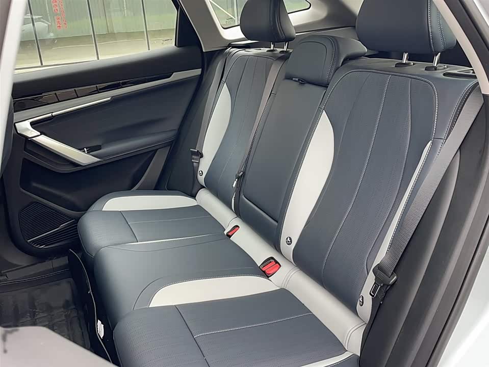 Geely Atlas L Geely Atlas L