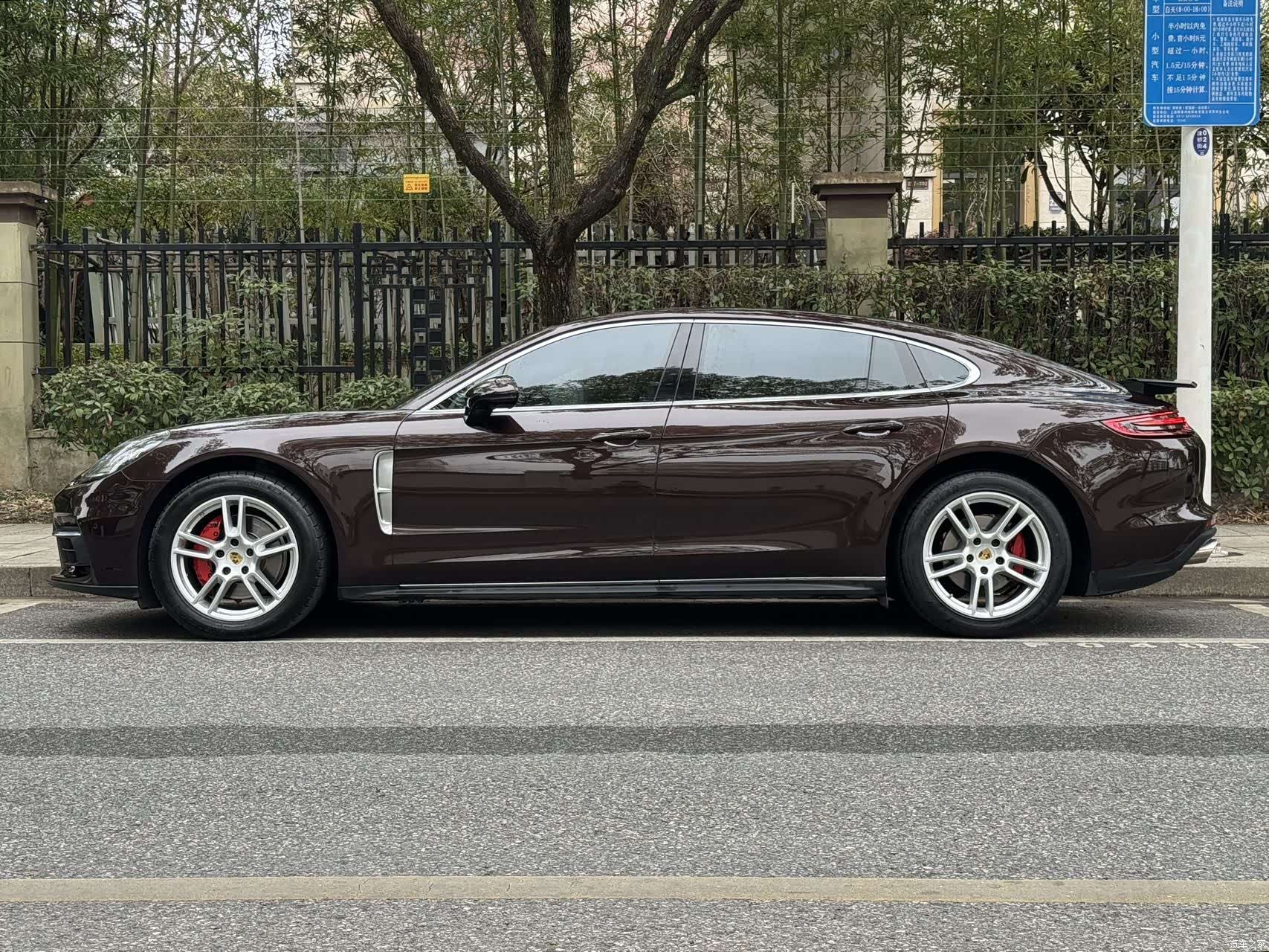 Porsche Panamera, 2018 3