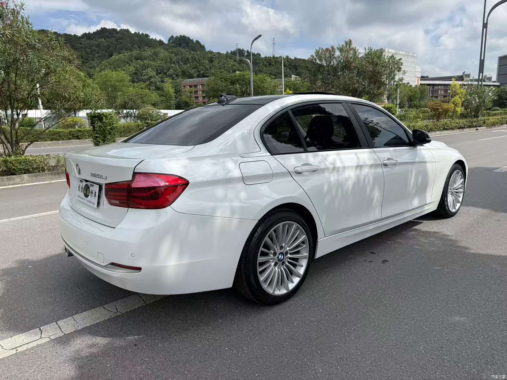 BMW 3 Series, 2018 12
