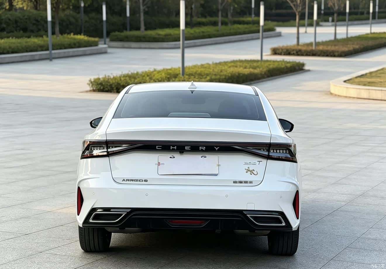 Chery Arrizo 8, 2022 6