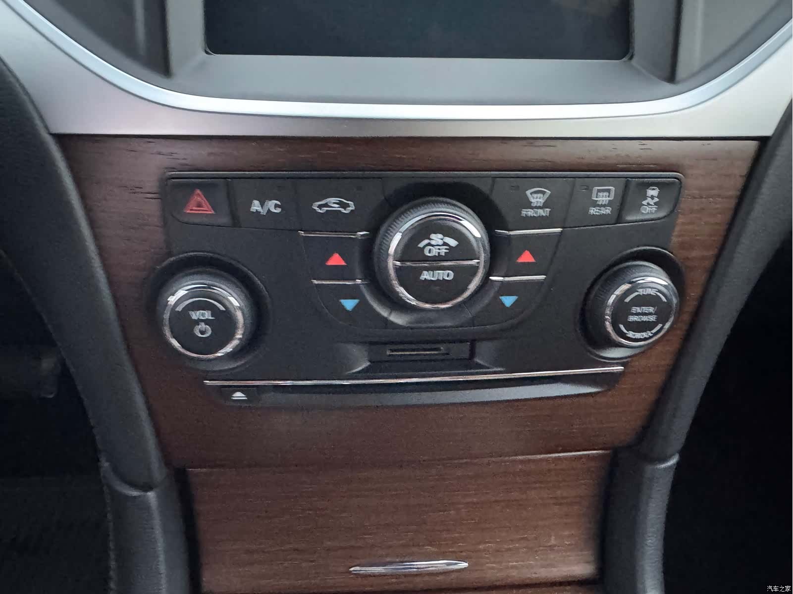 KeLaiSiLei(JinKou) 300C, 2016 18