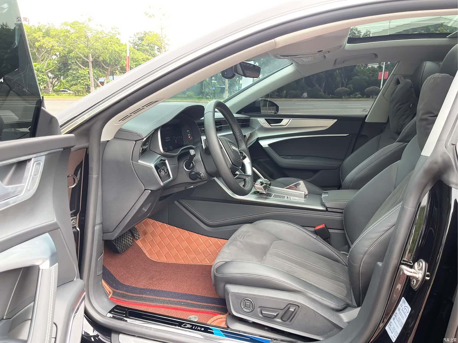 Audi A7L, 2025 4
