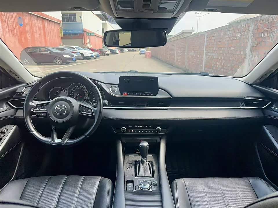 Mazda Atez