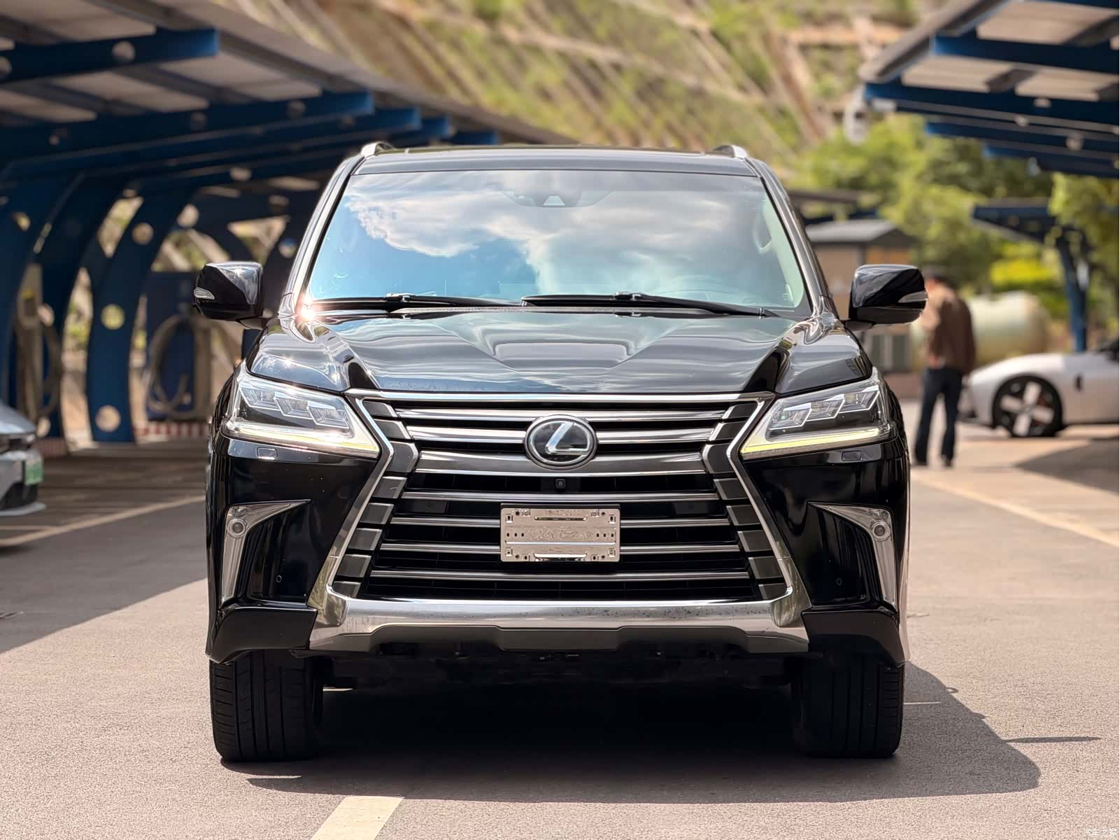 Lexus LX, 2017 2