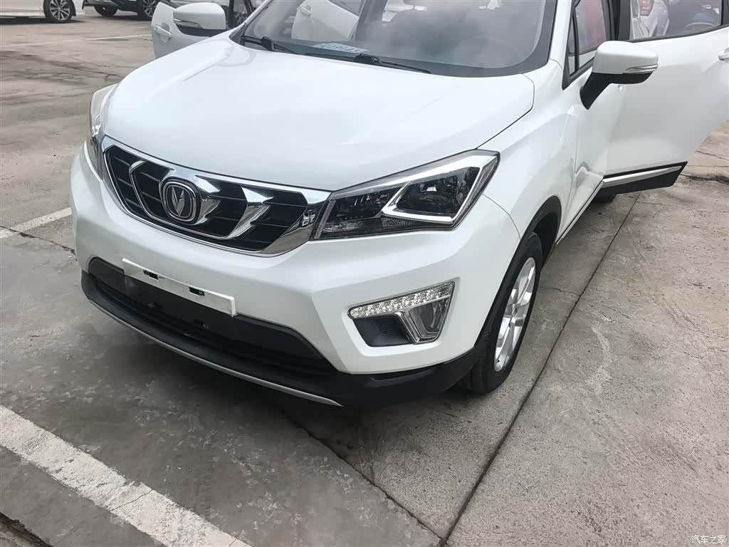 Changan CS15, 2016 24