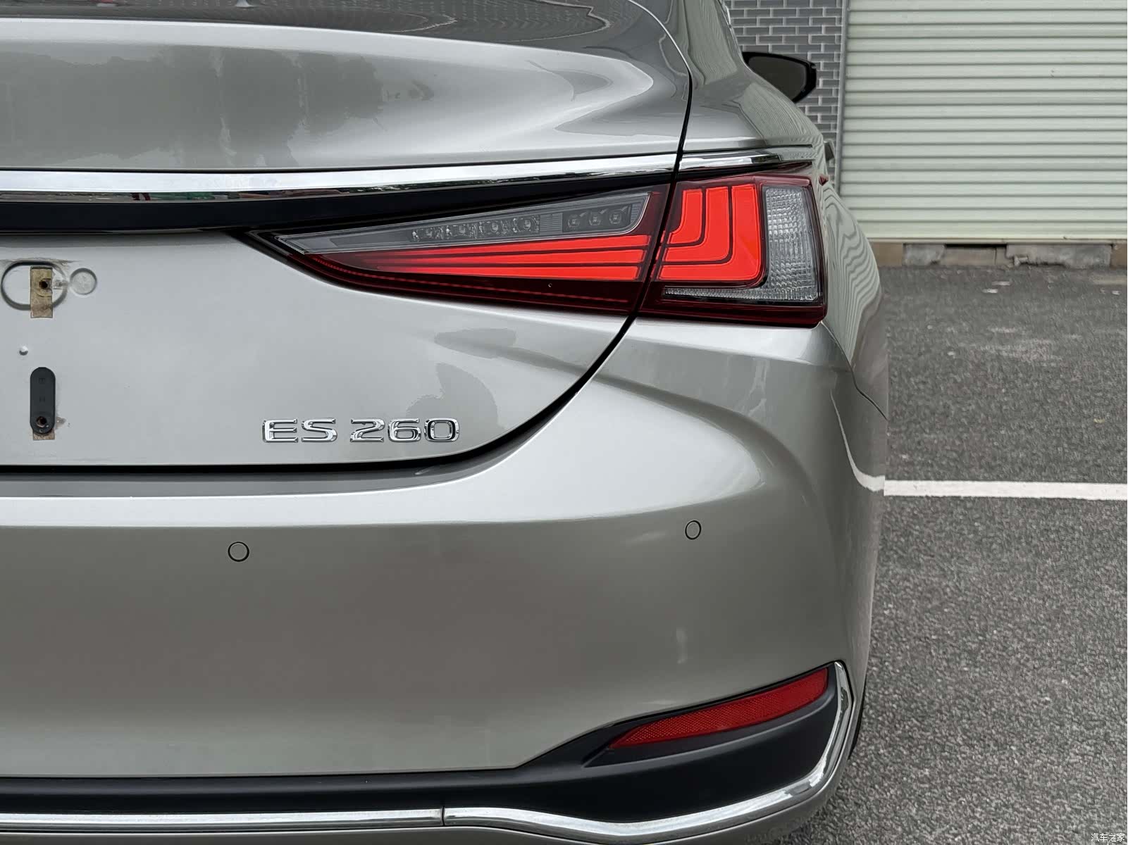 Lexus ES, 2022 19