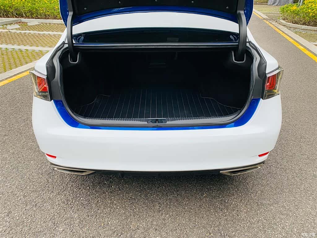 Lexus GS, 2018 22