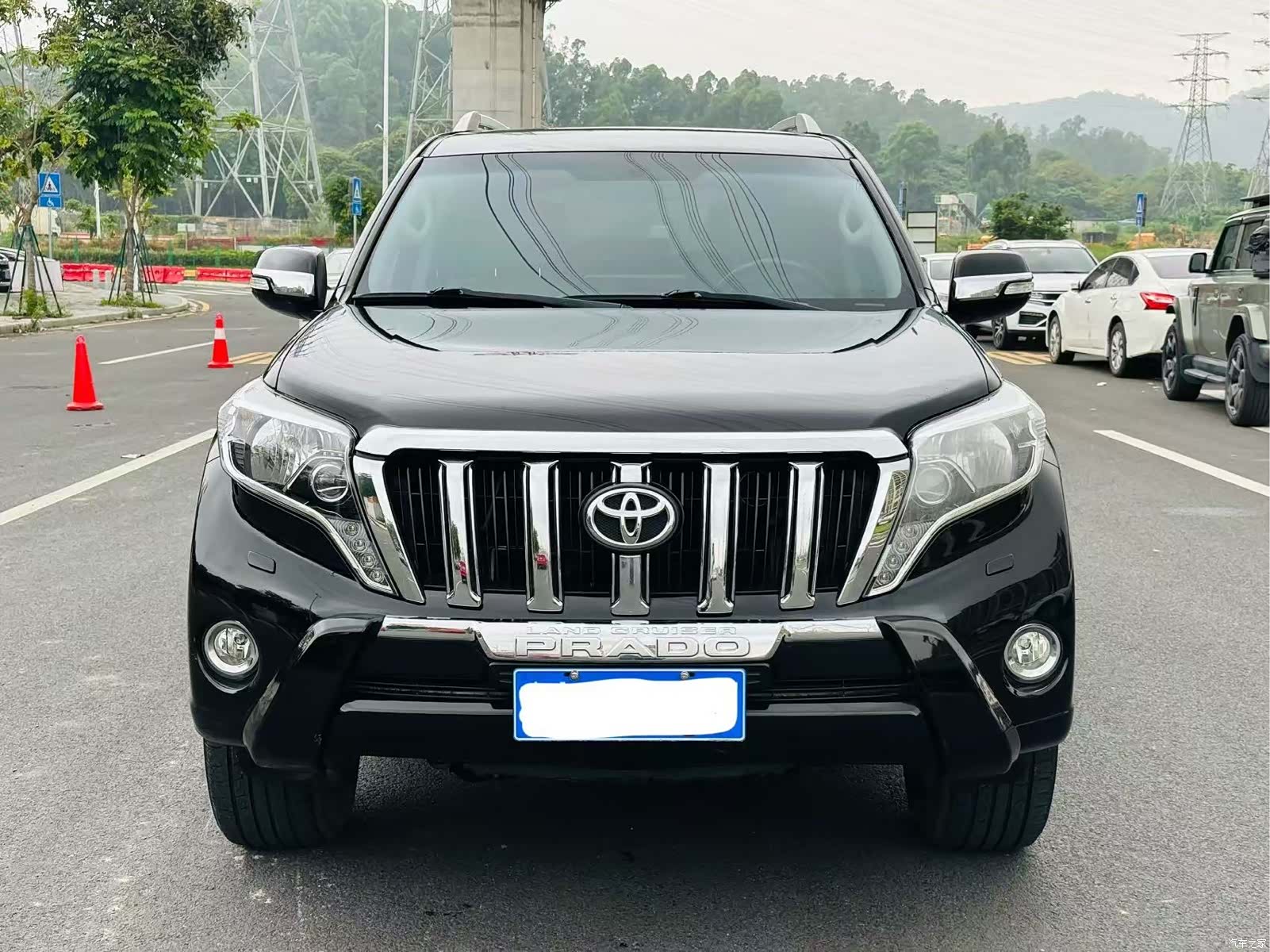 Toyota Prado, 2014 3