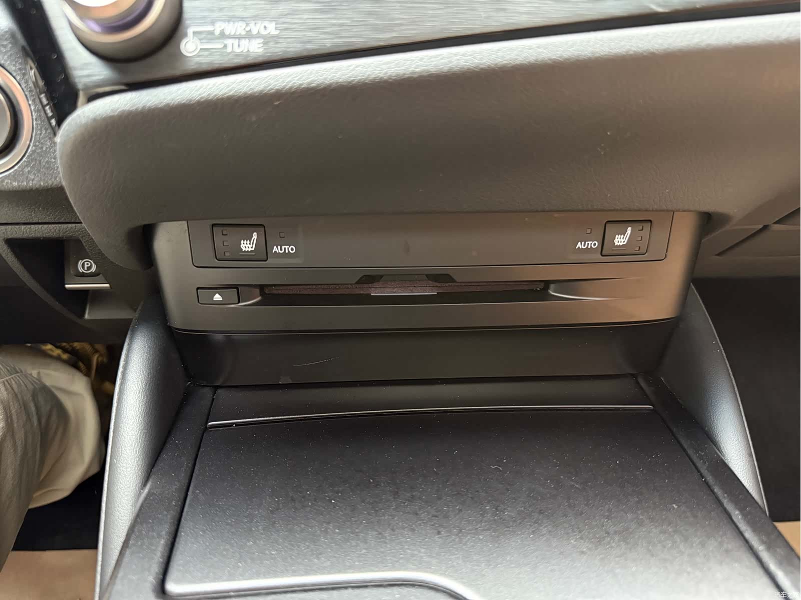 Lexus ES, 2022 10