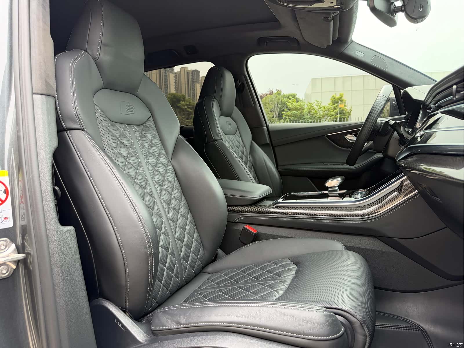 Audi Q7, 2024 12