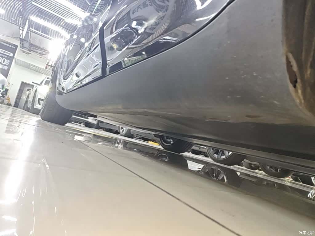 Tesla Model Y, 2022 22