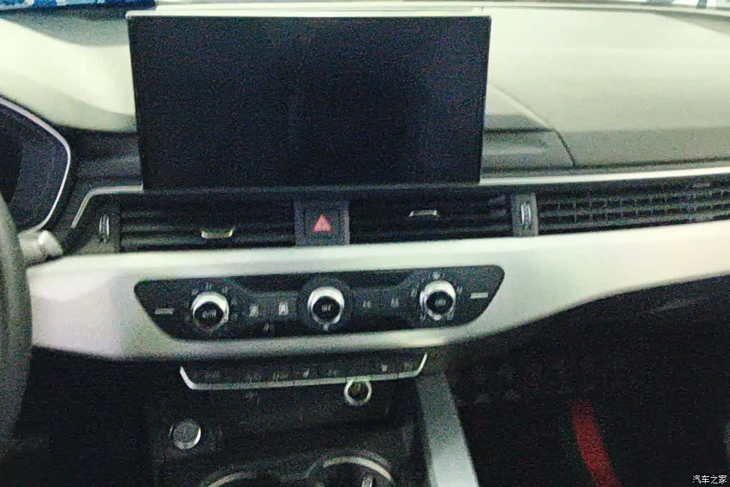 Audi A4L, 2021 13