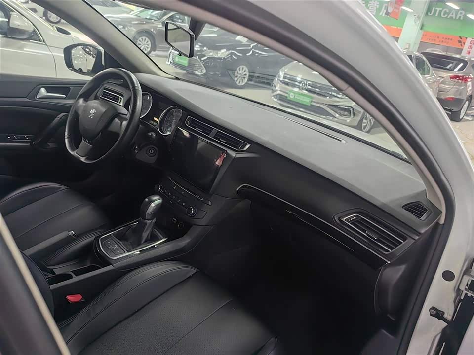 Peugeot 408 Peugeot 408