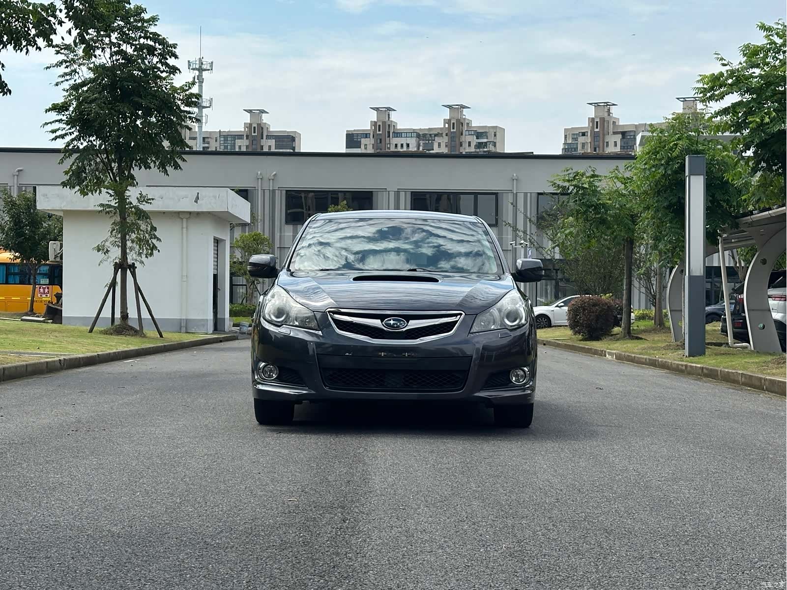 Subaru Legacy, 2011 2