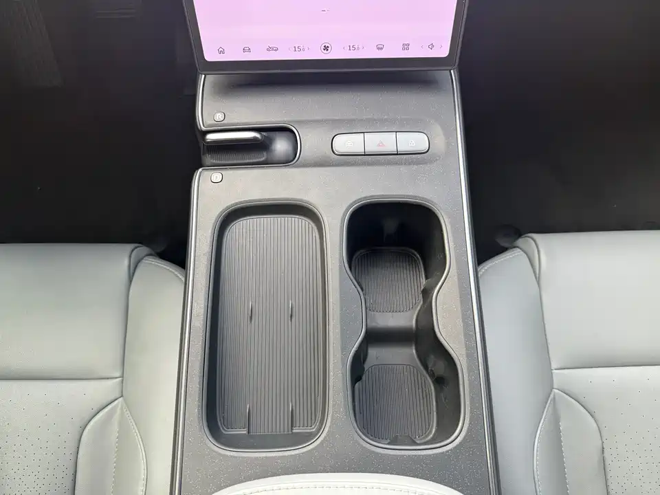 NIO ET5 NIO ET5