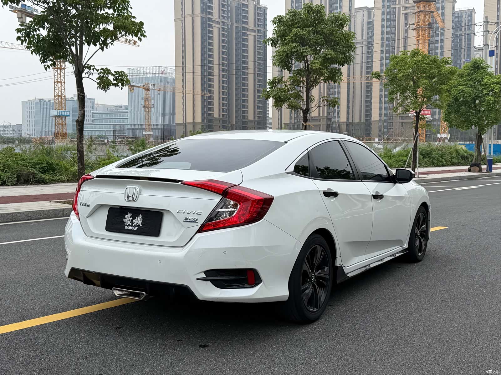 Honda Civic, 2020 все фото