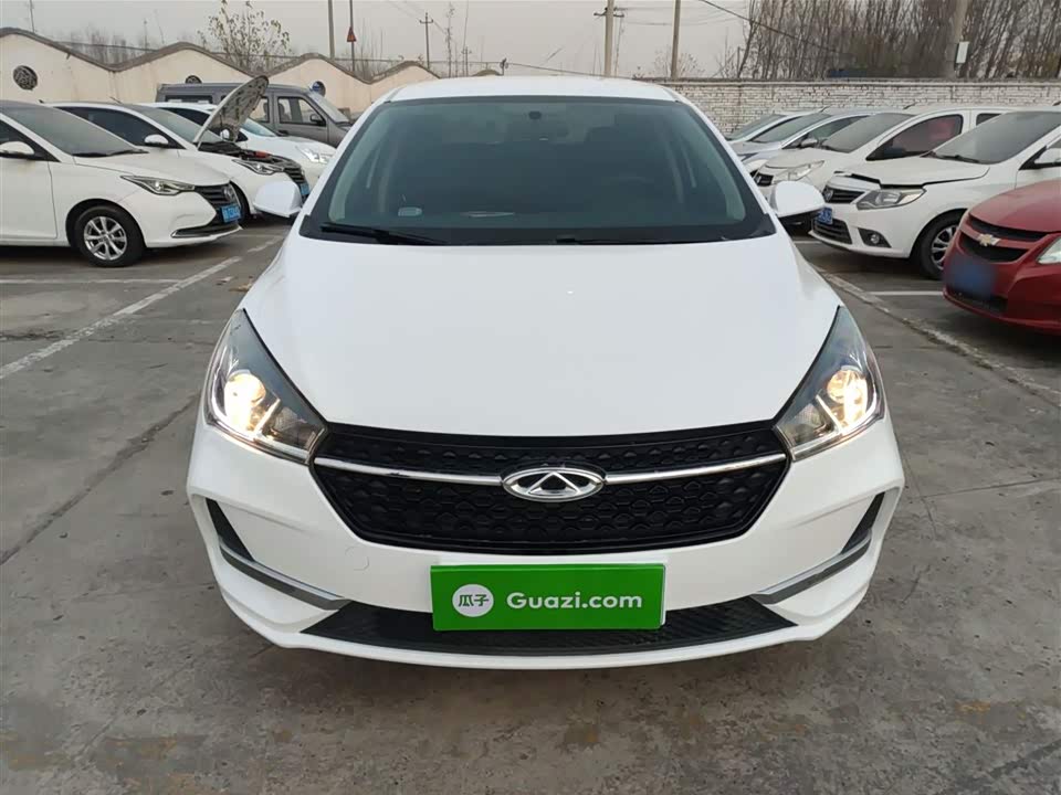 Chery Arrizo 5