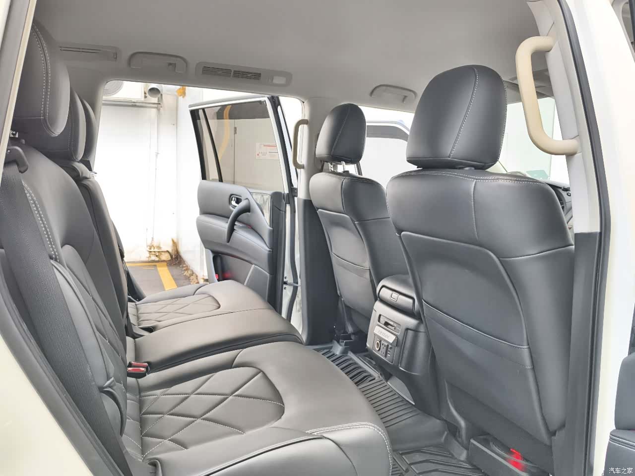 Nissan Patrol, 2019 10