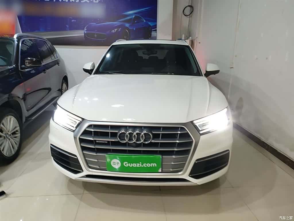 Audi Q5L, 2019 3