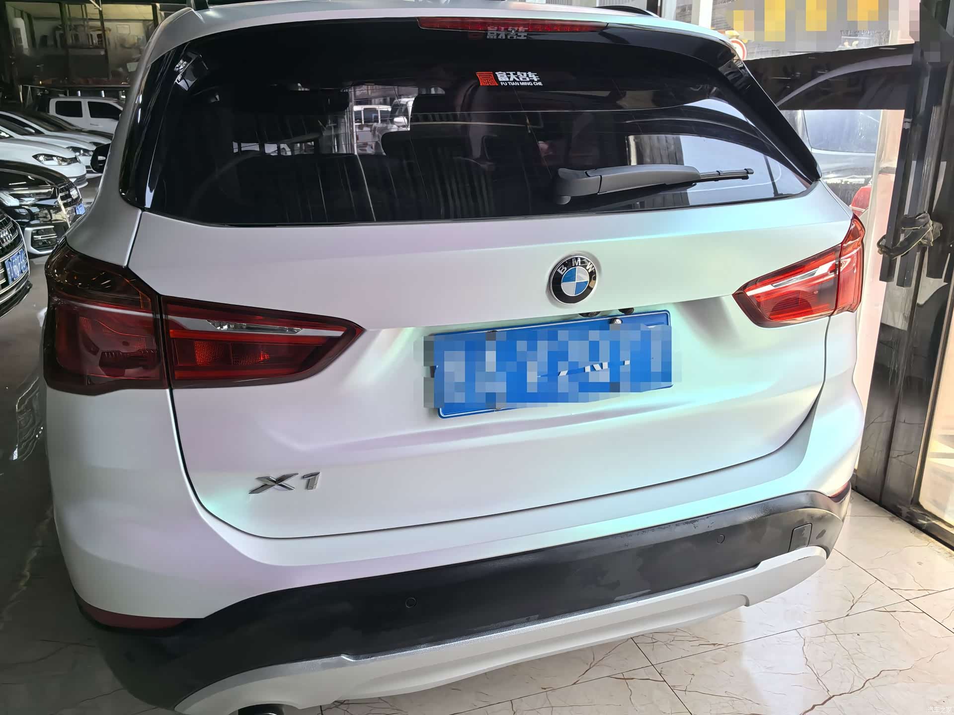 BMW X1, 2016 все фото