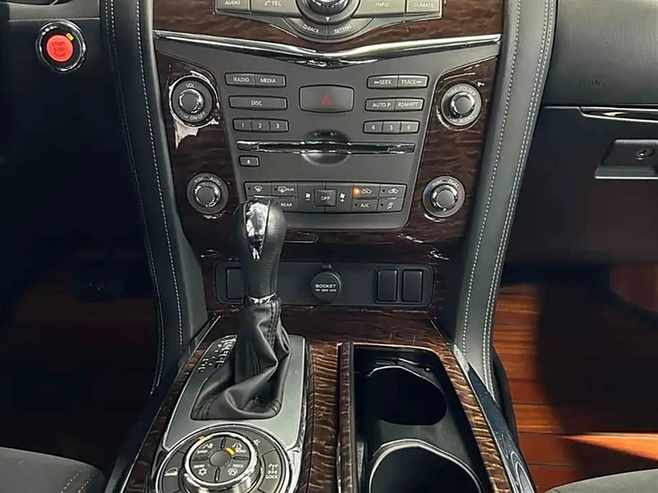 Nissan Toure