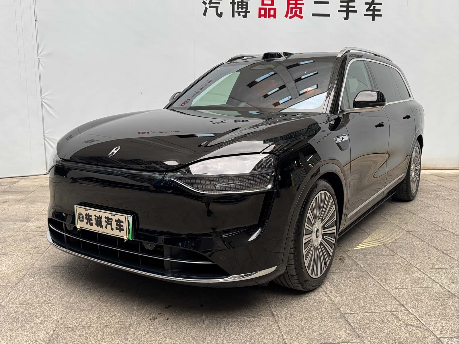 AITO M9, 2025 1