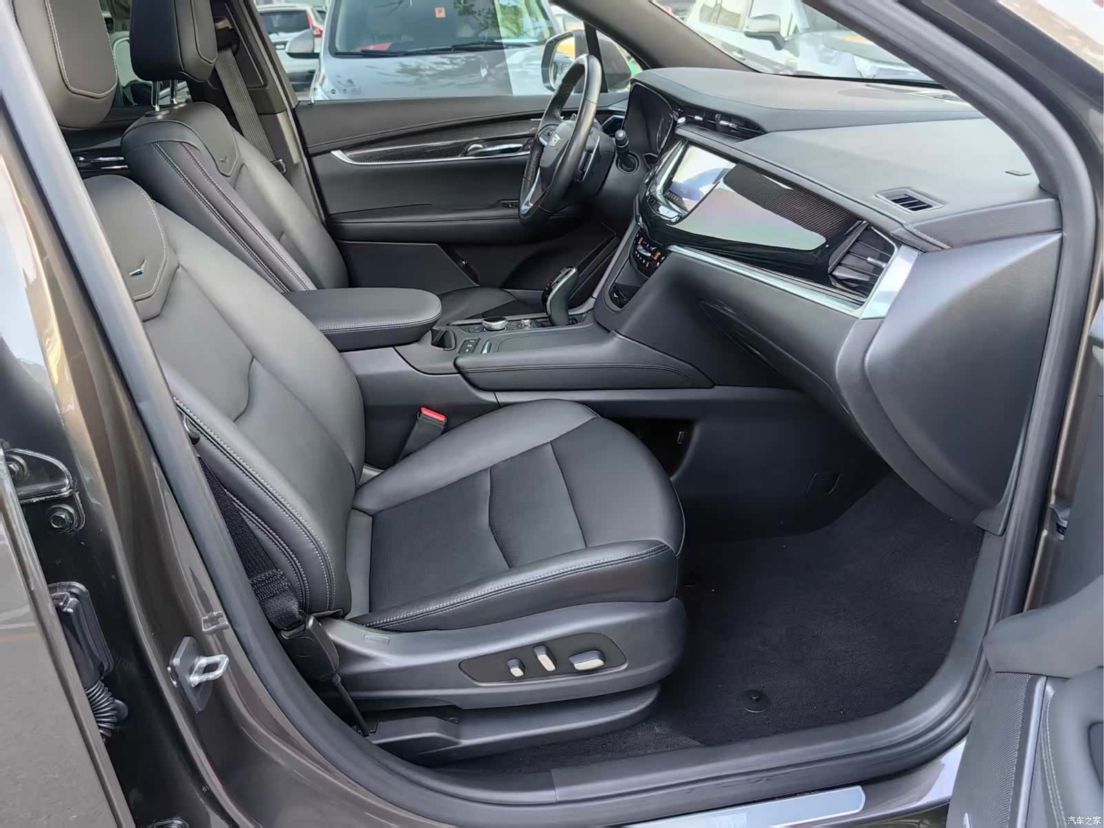Cadillac XT6, 2020 11