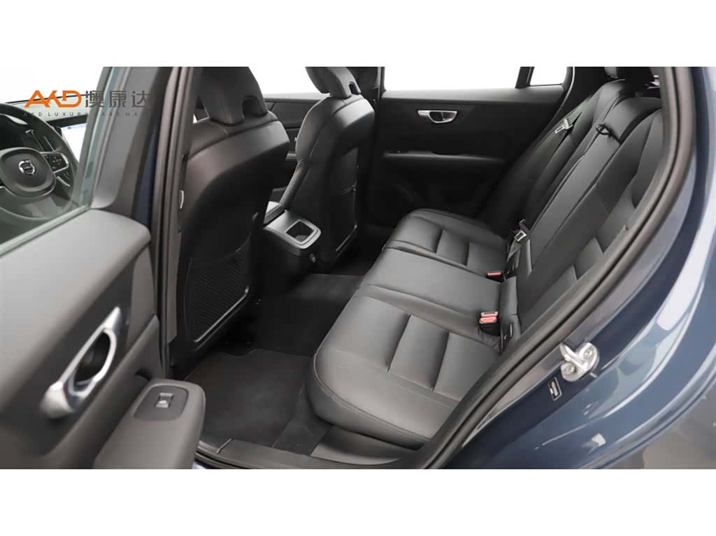 Volvo V60, 2023 7