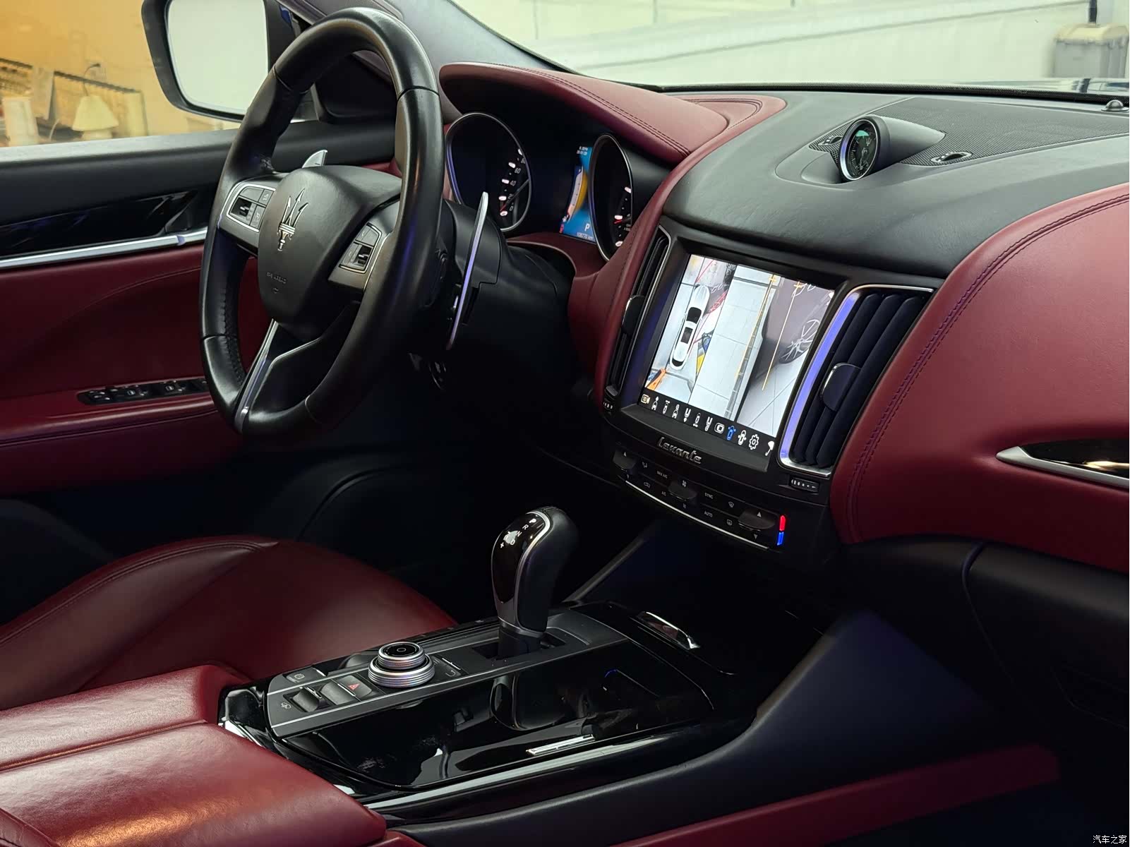 Maserati Levante, 2017 18
