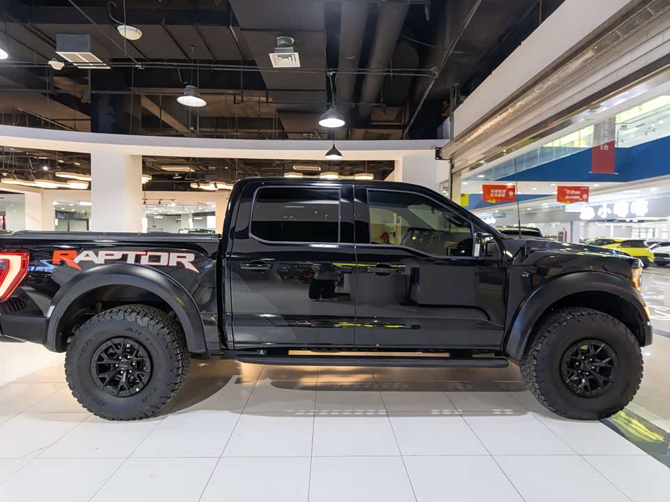 Ford F-150 Raptor