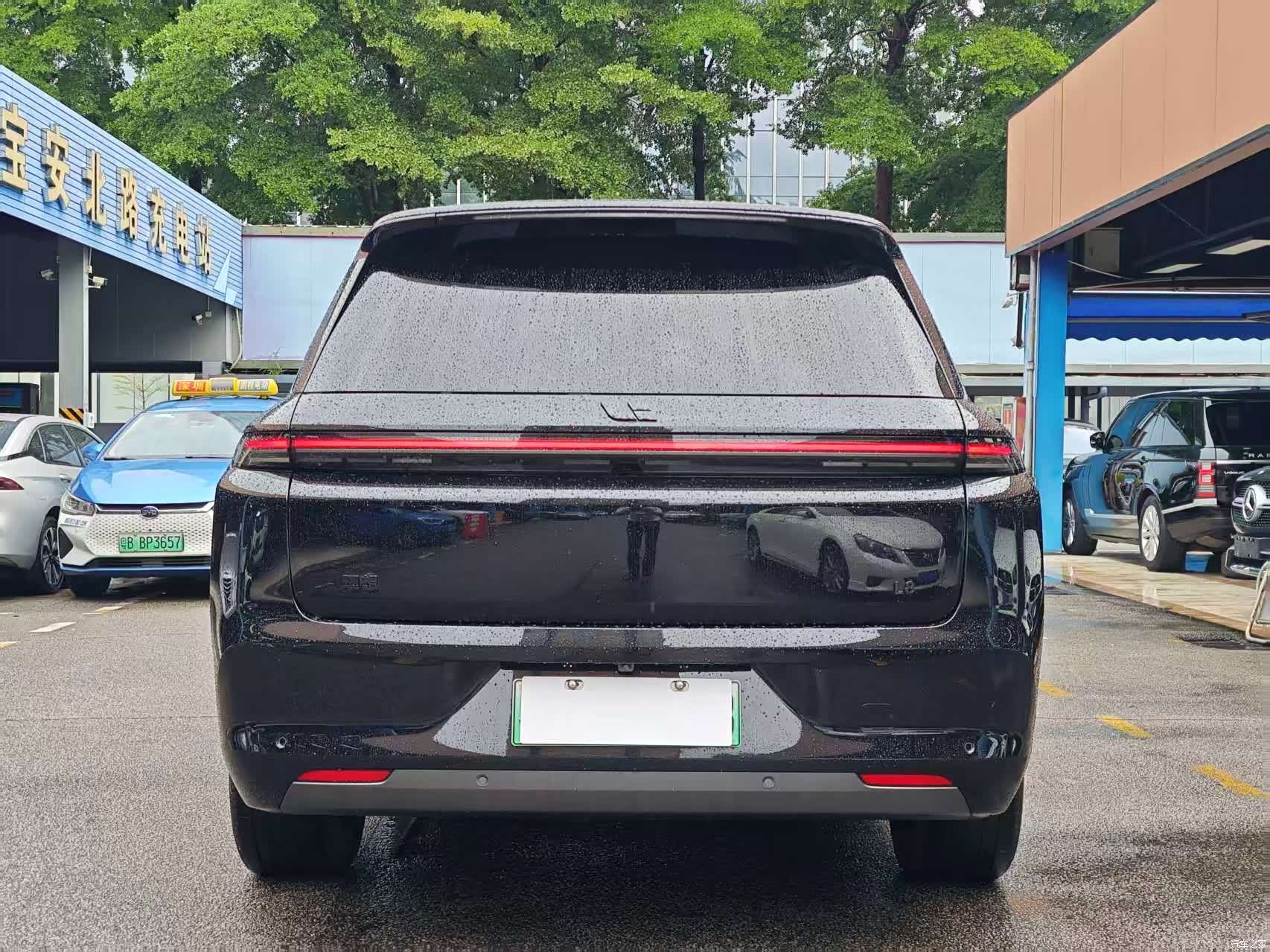 Li Auto L8, 2024 все фото