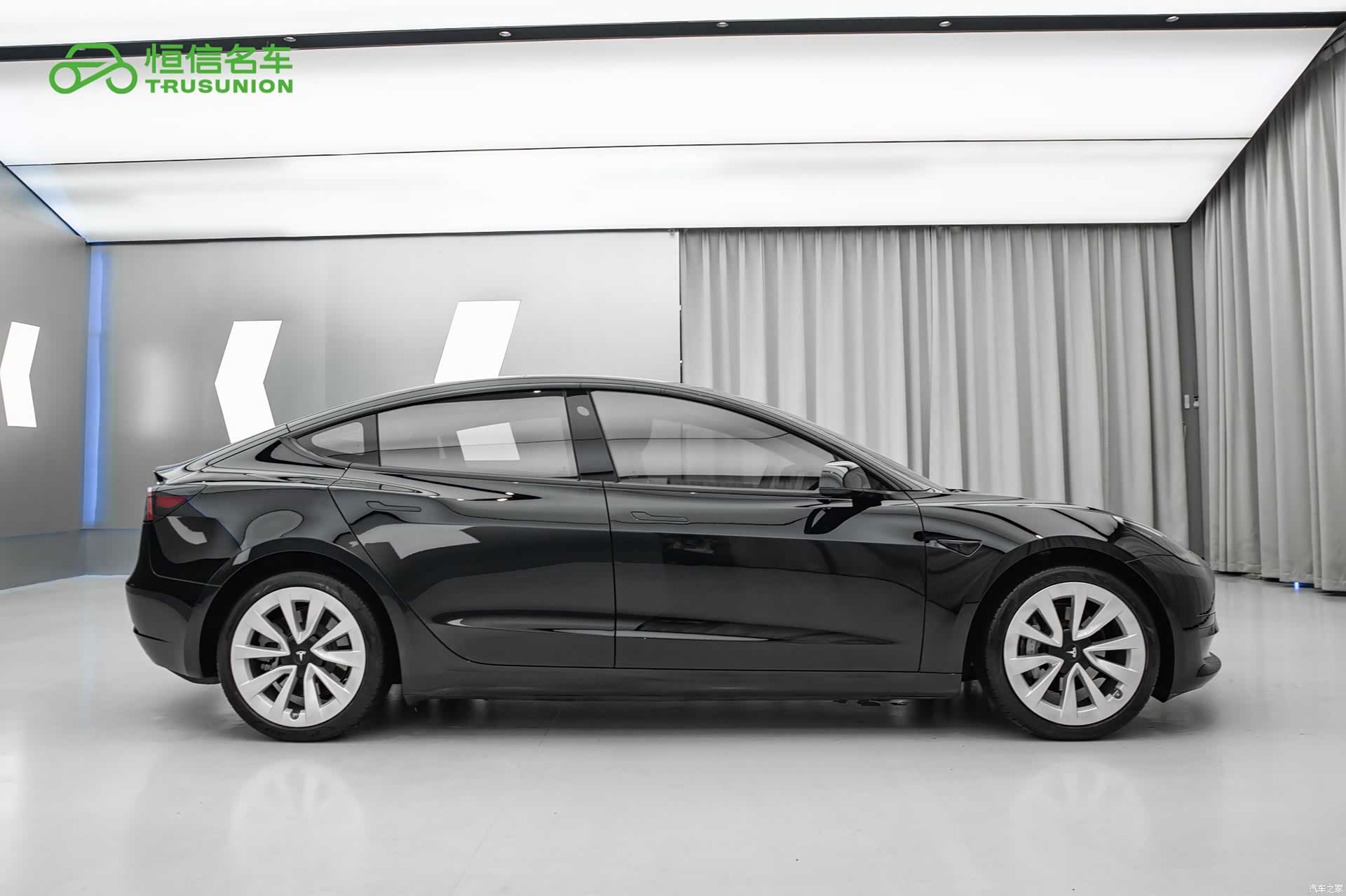 Tesla Model 3, 2021 7