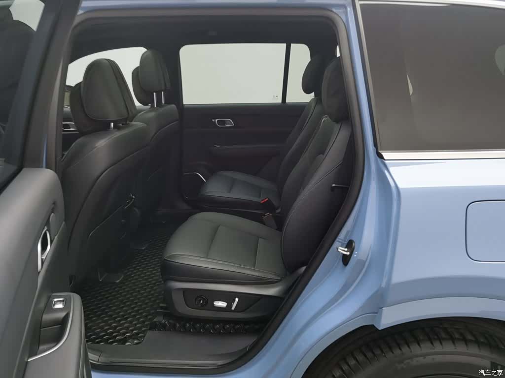 Li Auto ONE, 2022 15