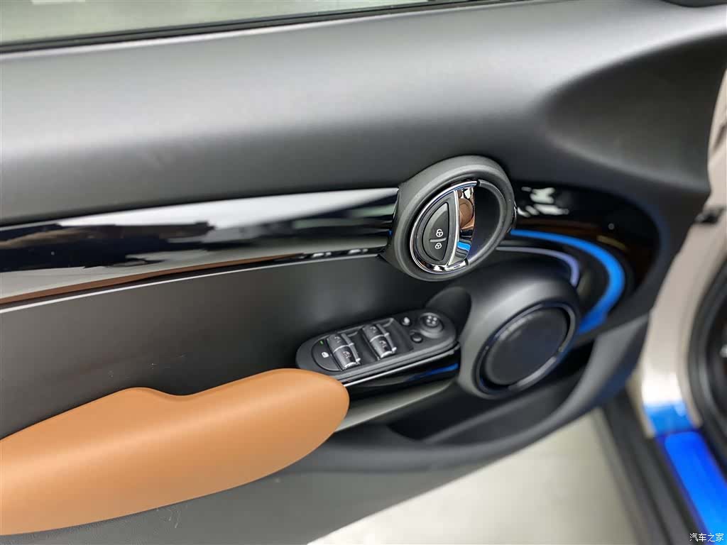 Mini Cooper, 2023 22