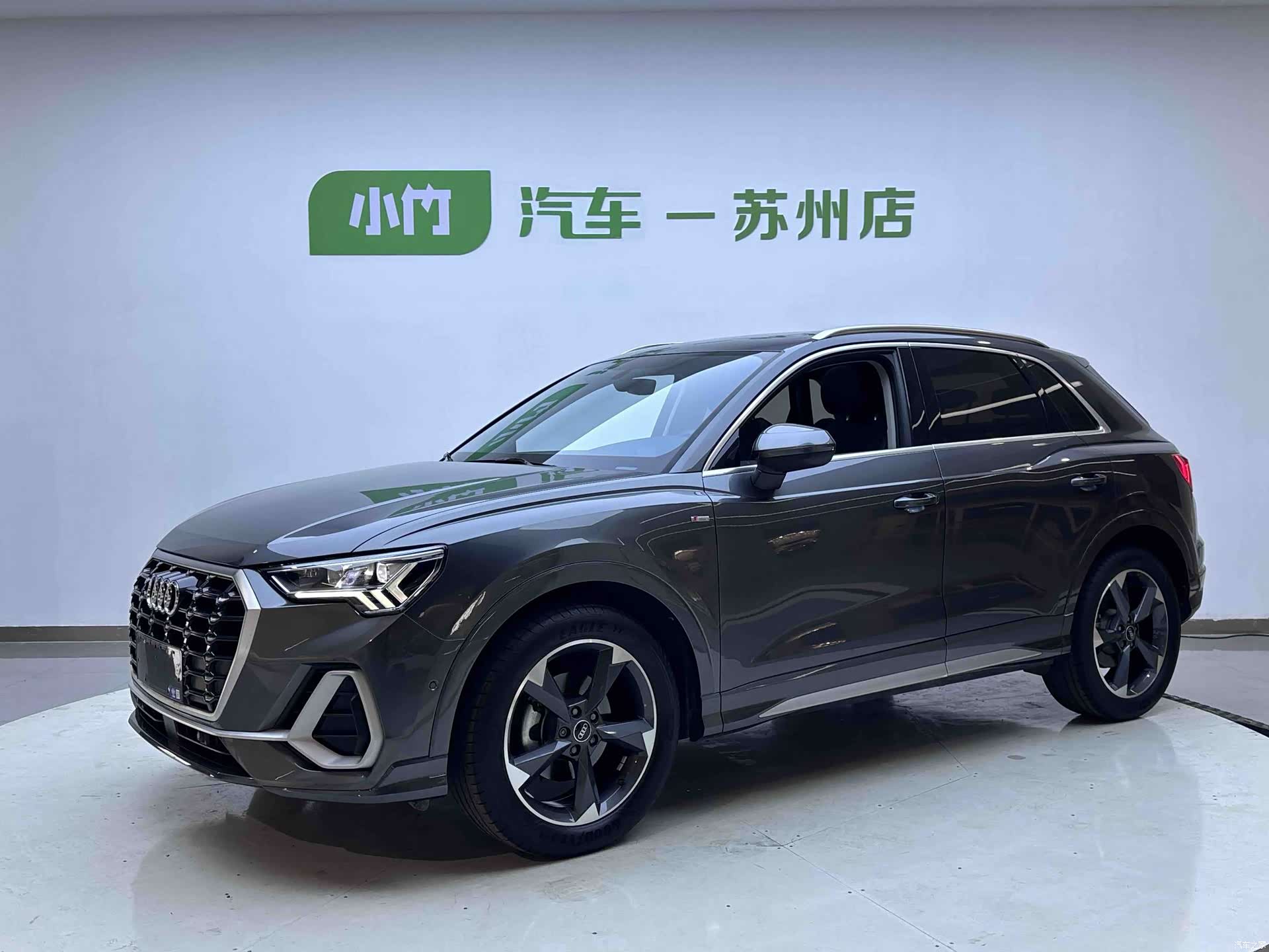Audi Q3, 2022 1