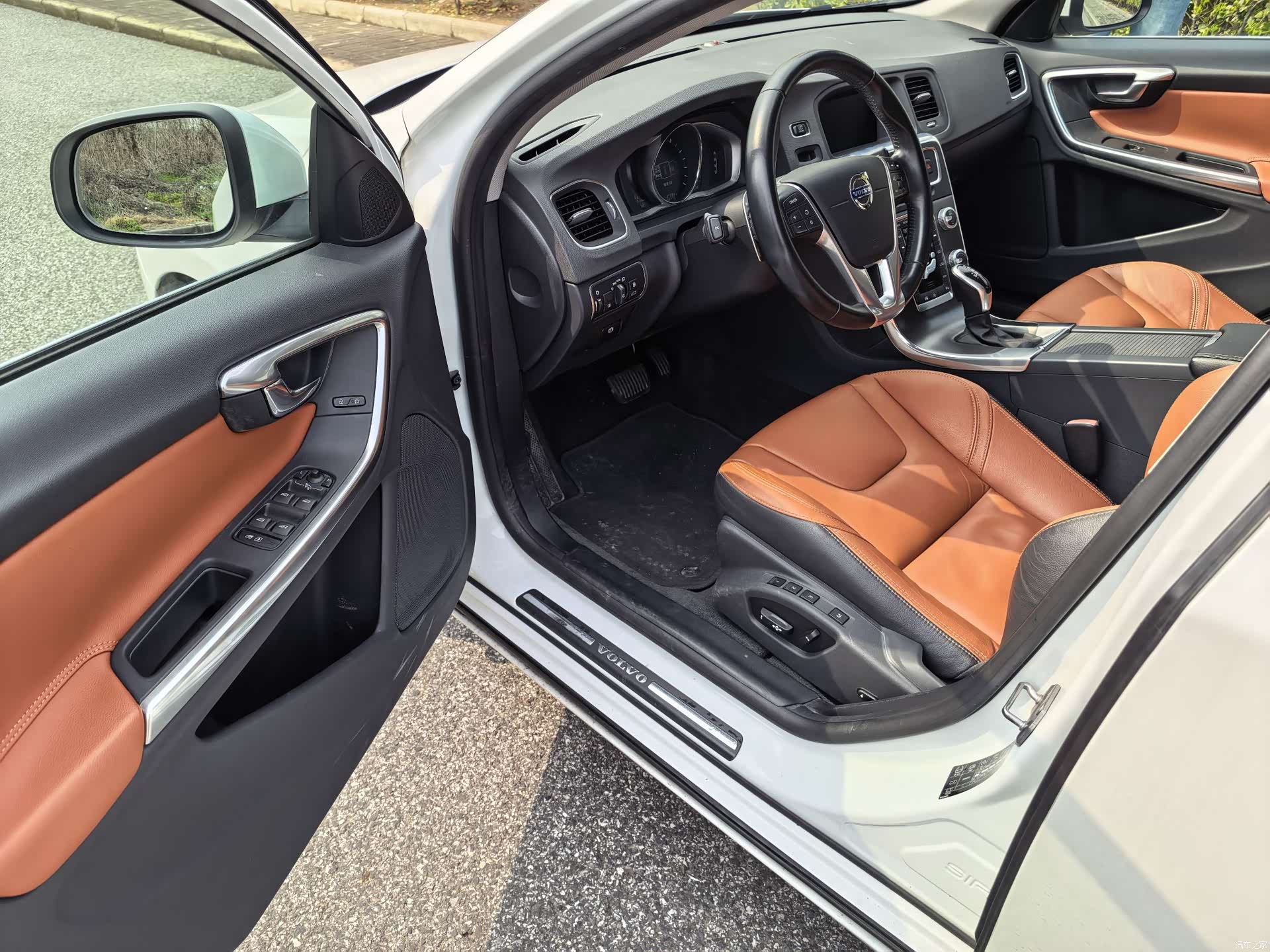 Volvo V60, 2016 4