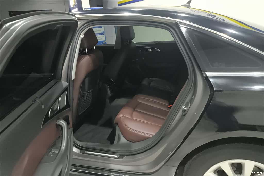 Audi A6L, 2016 11