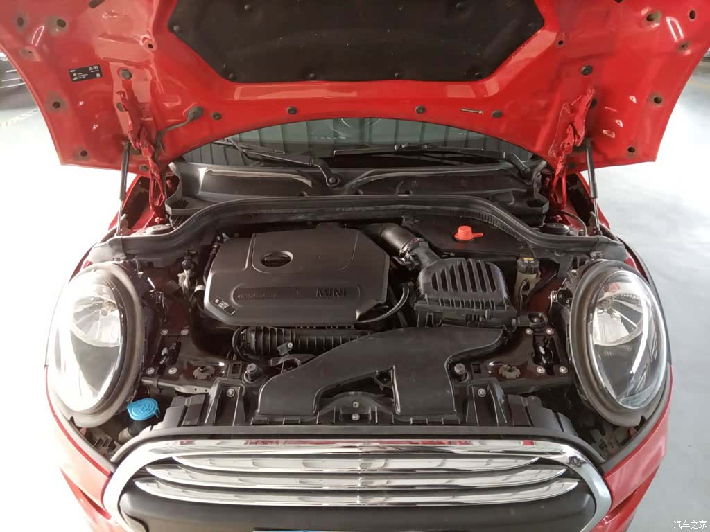 Mini ONE, 2021 19