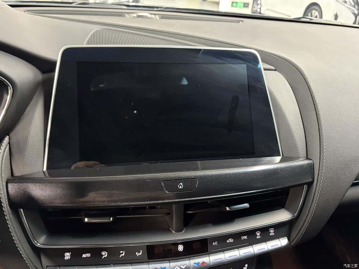 Cadillac CT5, 2022 10